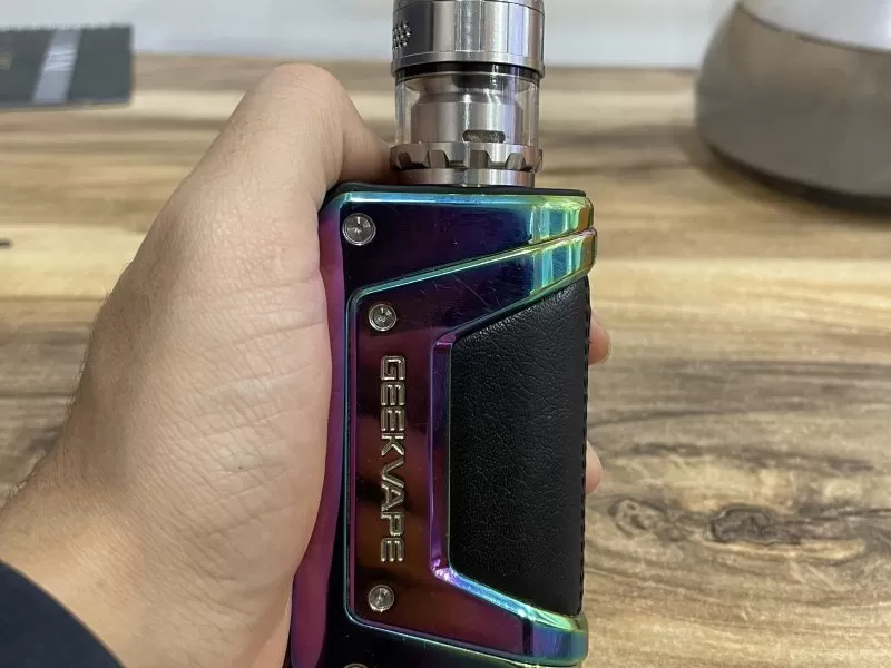 GeekVape legend 2 + 2 accus vtc6 3000