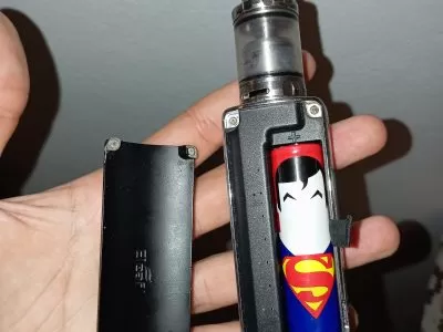 box eleaf 60w + ato revolver + 2 accus