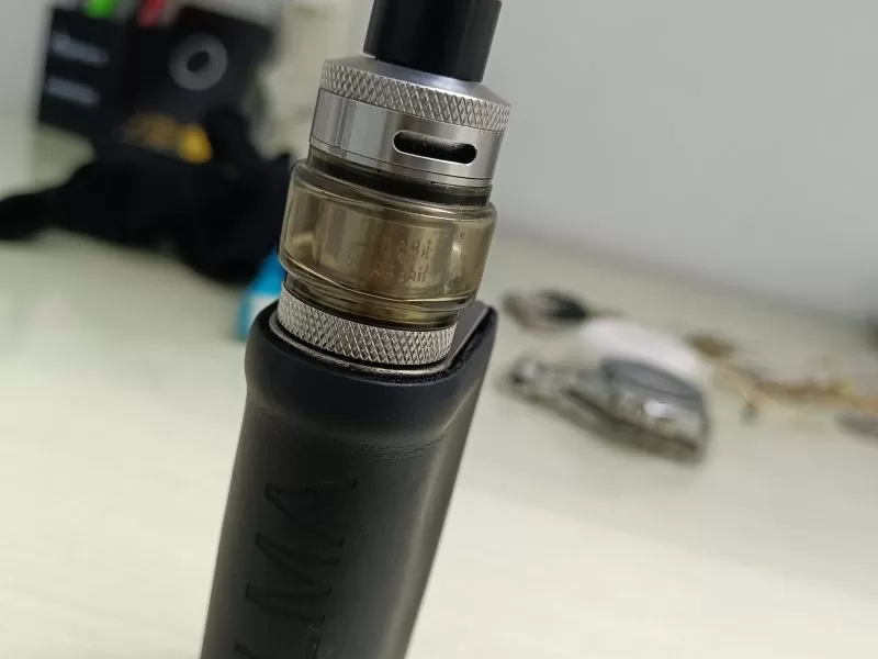 Box thelma + ato dead rabbit v1 + 2 accus 2500mah + cage