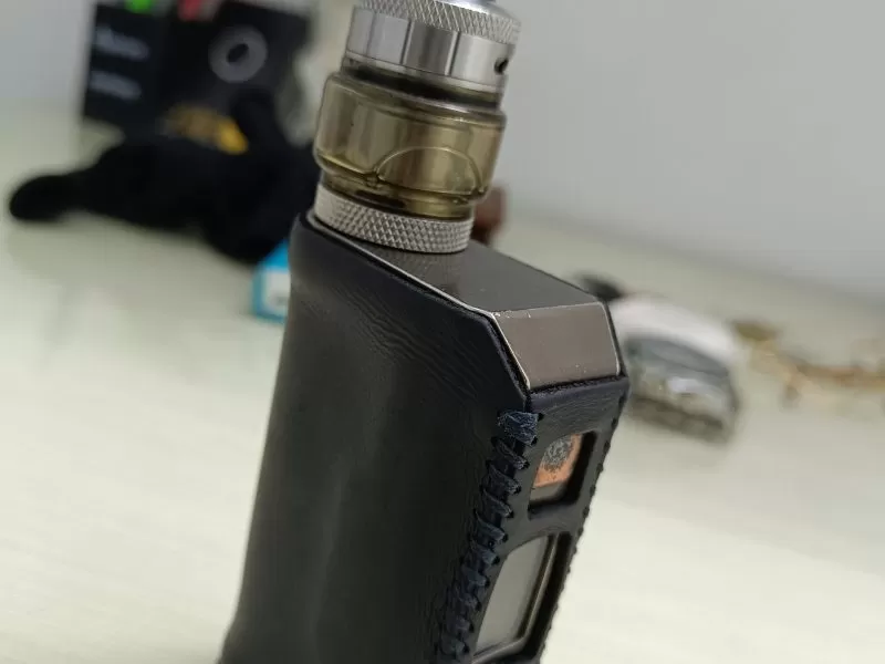 Box thelma + ato dead rabbit v1 + 2 accus 2500mah + cage