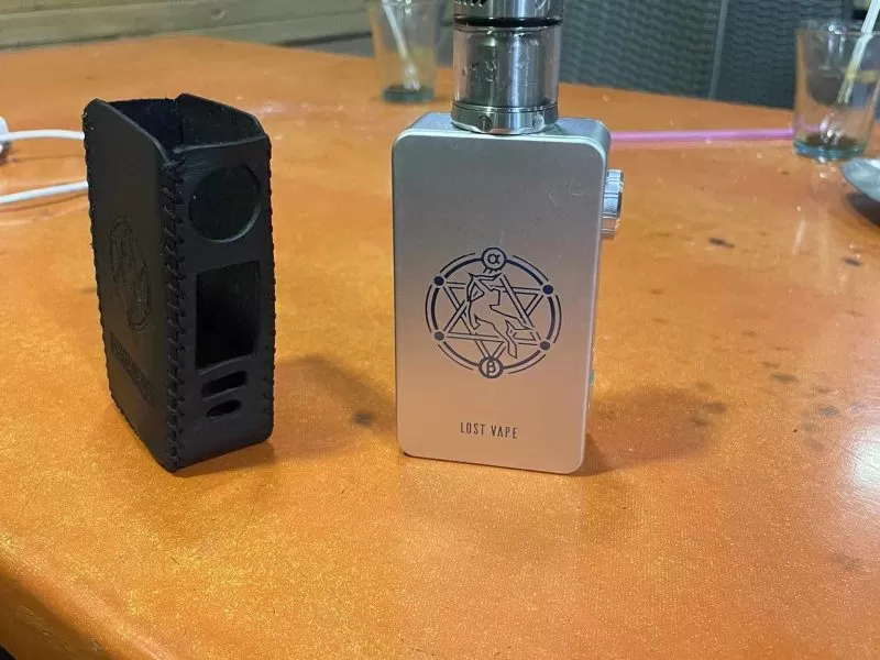 M200 centarus + ato dead rabbit v3 rta + 2 accus