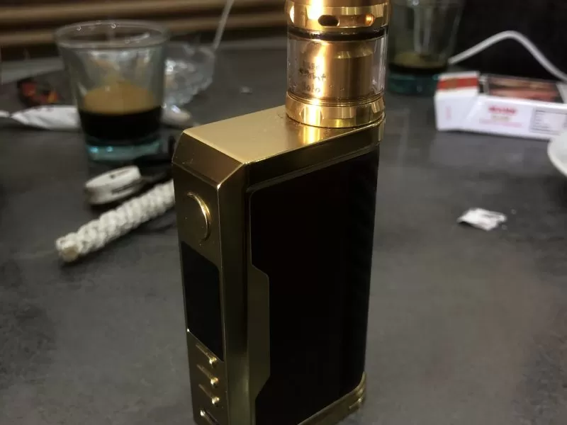 A vendre lostvape + ato dead rabbit solo