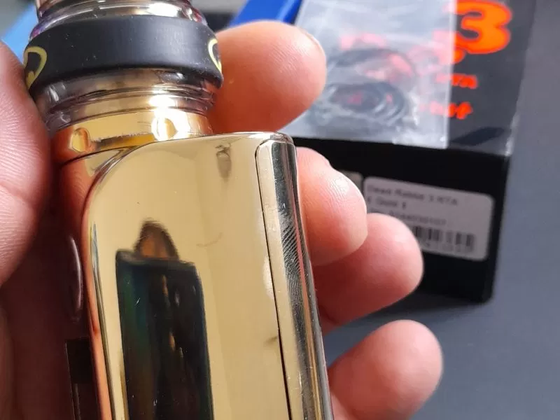 Minikin 2 avec atomiseur dead rabbit V3 avec deux accus 3000mah jdida bakou même pas mesta3mla