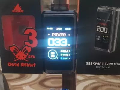 Avendre z200 + dead rabbit v3 + 2 accus